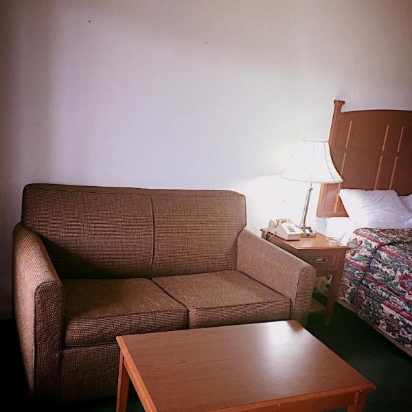 Travelers Inn Elizabethton image 25