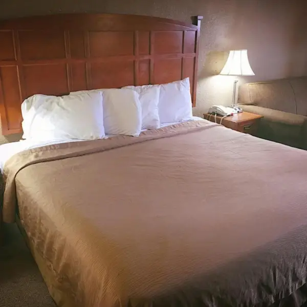 Travelers Inn Elizabethton 7