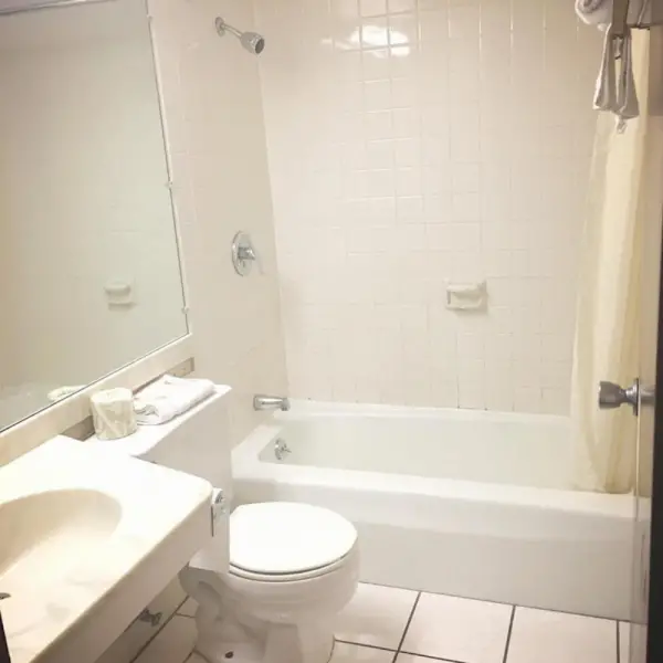 Travelers Inn Elizabethton 8