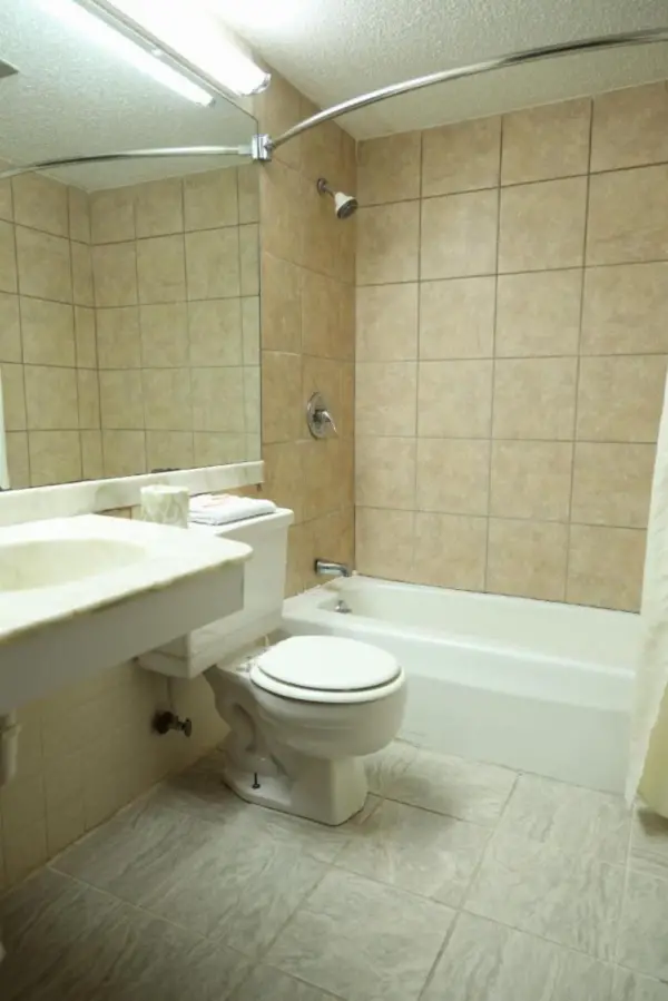 Travelers Inn Elizabethton 9